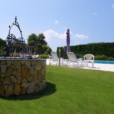 Cosmos Resort Kálamos Exterior foto